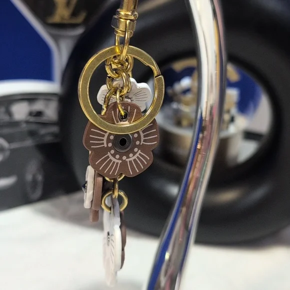 Tearose Bag Charm/Keyring - Picture 3 of 5